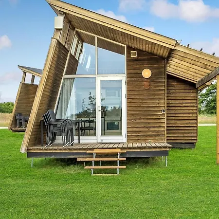 1 Bedroom Beautiful In Holiday home