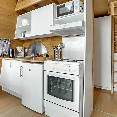 1 Bedroom Beautiful In *